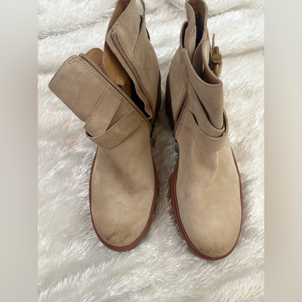 Sofft Jenine Women's 11 Brown Suede Pull-On Zip Casual Chunky Ankle Bootie Shoes
